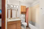 Bathroom-Chamonix 2 Bedroom-Gondola Resorts 
